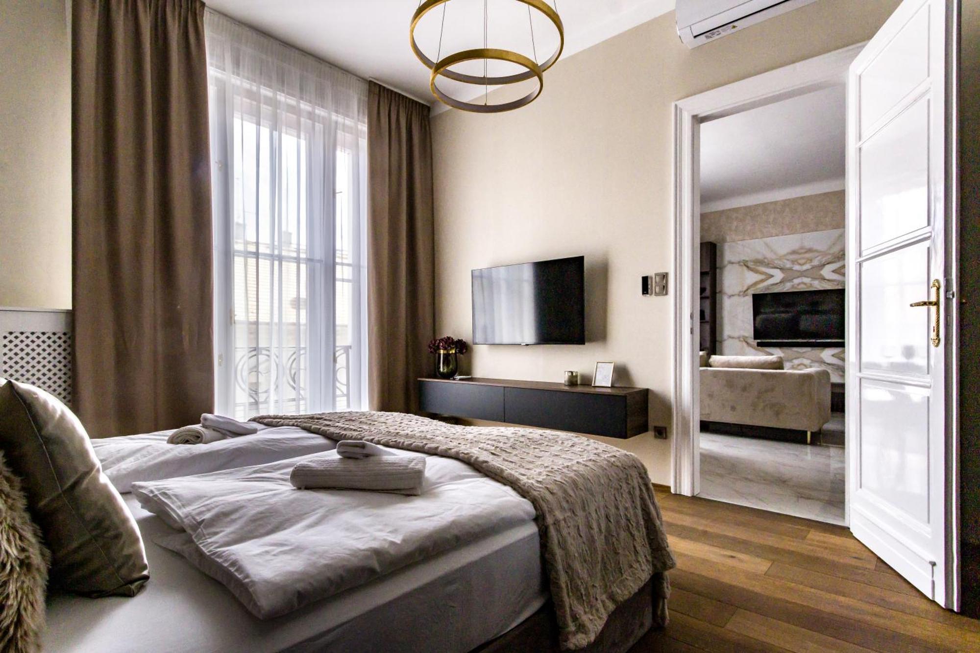 N16 Deluxe Apartment Βουδαπέστη Εξωτερικό φωτογραφία